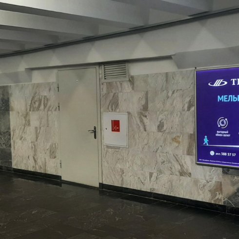 reklama_metro_frunzenskaya_f22_01