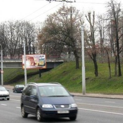 Сторона А - Минск, ул. Свердлова (перед ж д мостом)