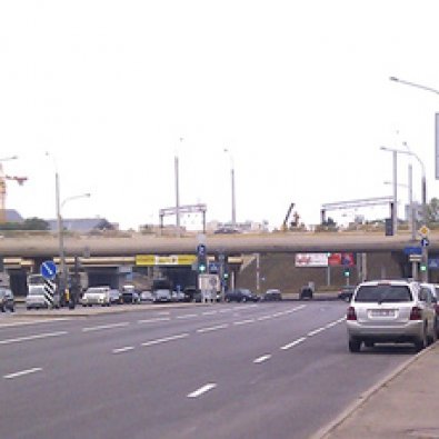 Сторрона А - Минск, ул. Тростенецкая (через дорогу от здания №18)