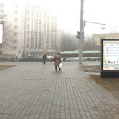 В3 - Минск, ул. Кальварийская, 24 (ТЦ Корона) слева второй