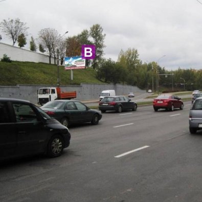 Сторона В - Минск, пр. Жукова (через дорогу от дома №197,195)