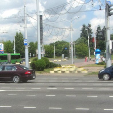 Сторона А - Минск, Радиальная ул., на пересечении с ул. Челюскинцев