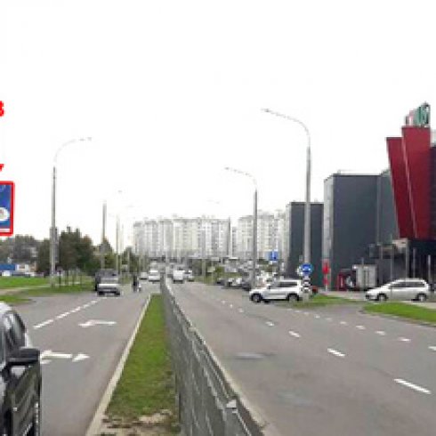 Сторона В - Минск, ул. В.Голубка (через дорогу от д.№25 напротив ТЦ Бонус)